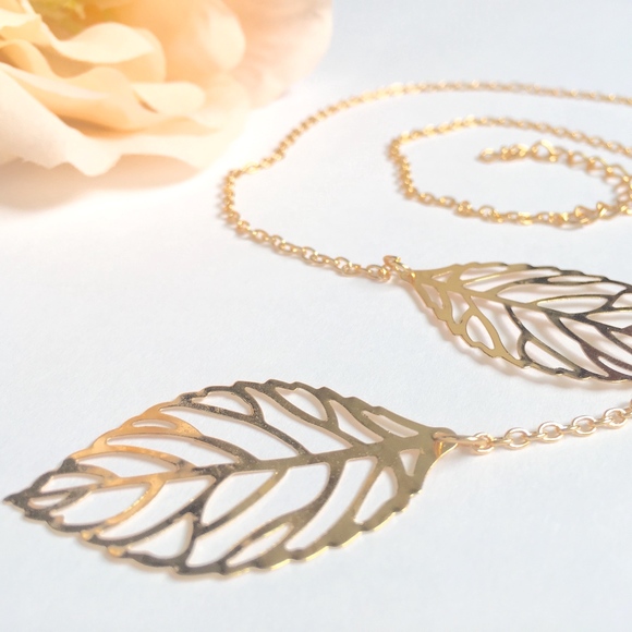 Gold Double Leaf Necklace - Picture 3 of 8